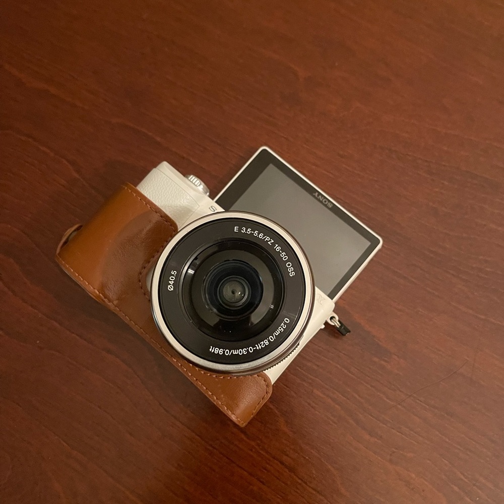 Sony A5100